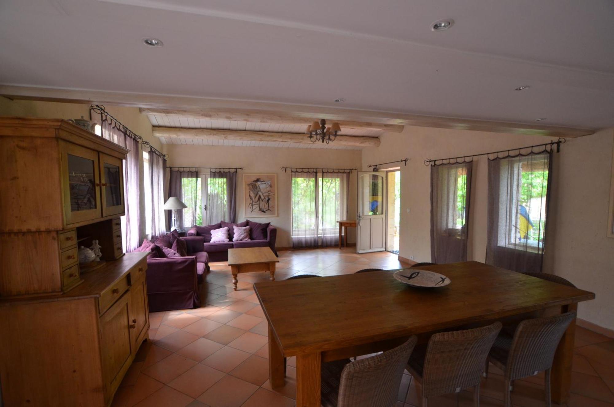 Les Maisons De Chante Oiseau Guest house
