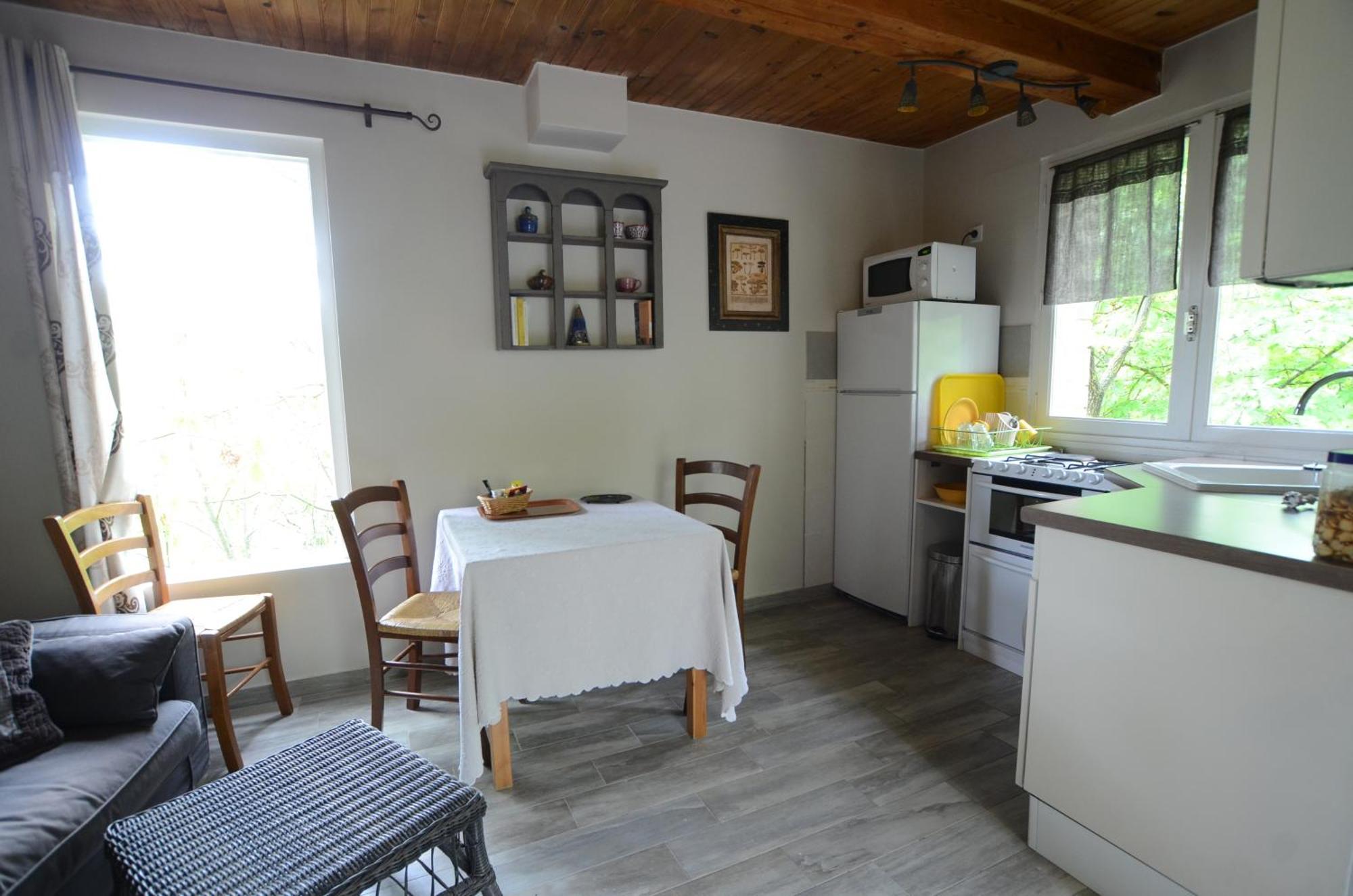 Les Maisons De Chante Oiseau 3* Sigonce