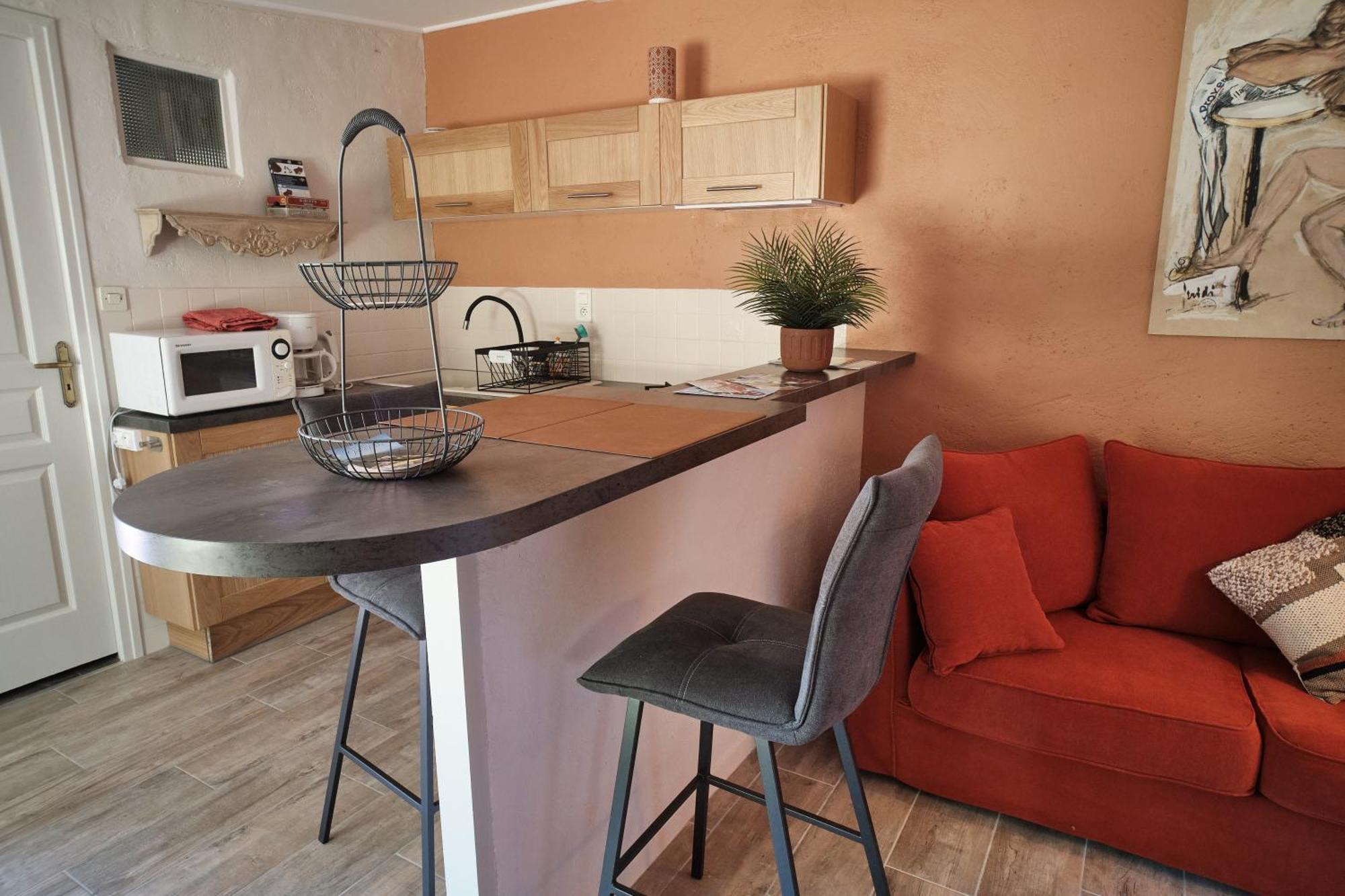 Guest house Les Maisons De Chante Oiseau 3*
