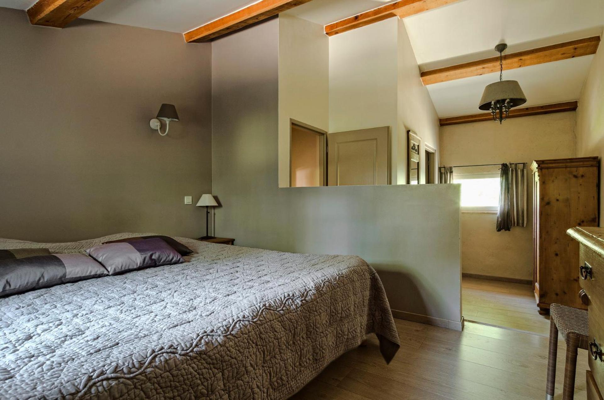 Guest house Les Maisons De Chante Oiseau Sigonce