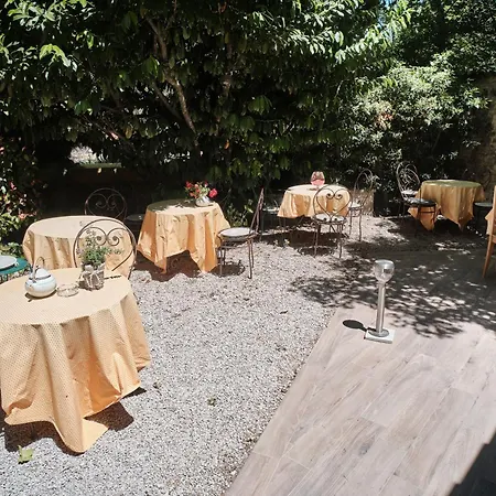 Les Maisons De Chante Oiseau Sigonce Extérieur photo